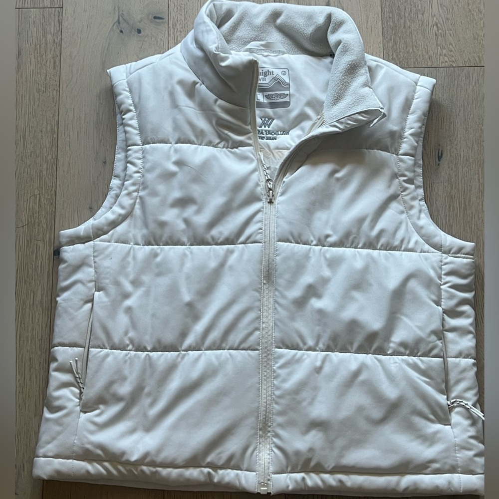 Waldorf Astoria Park City Branded Ski Vest XL